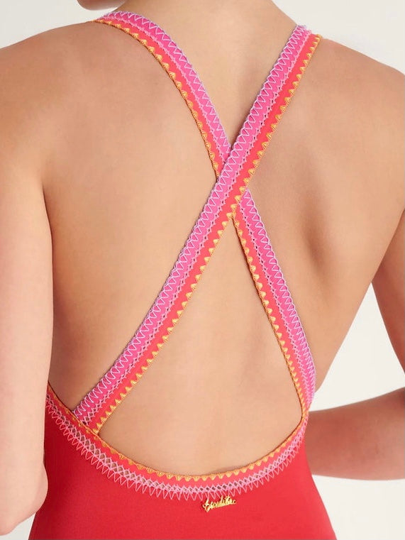 CROSSBACK COSMOPOLITAN